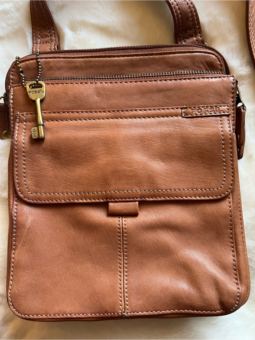 Fossil Brown Leather Messenger Crossbody Bag - Picture 2 of 10